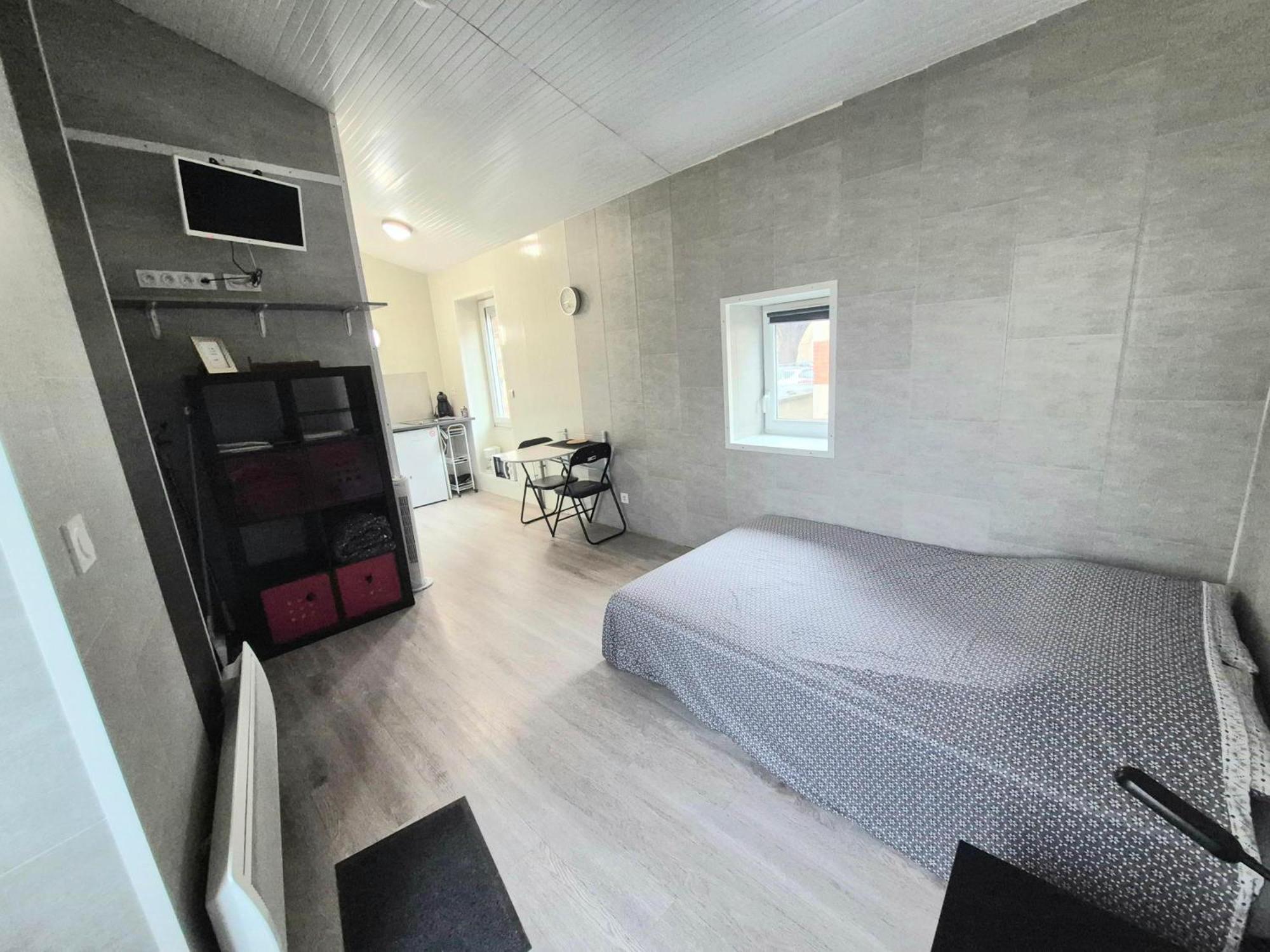 Studio Des Lacs - 2 Pers - Centre-Ville Brassac-les-Mines Eksteriør bilde